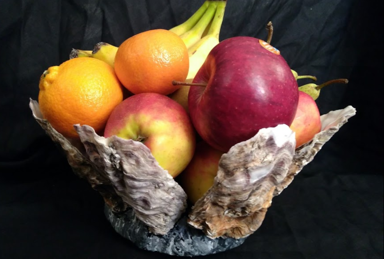 Earthy, Edgy and One-of-a-Kind: Oyster Inspired Art by Willem Leemans
