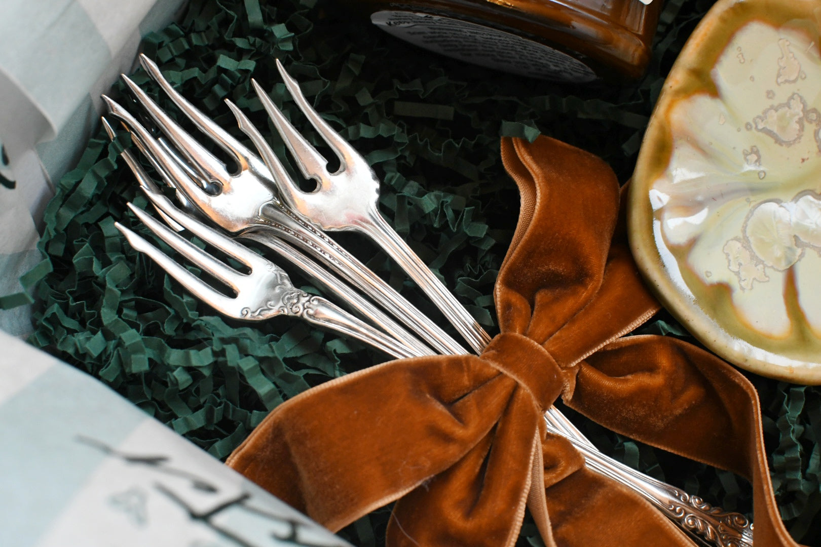 The Lady Oyster Maine Gift Box